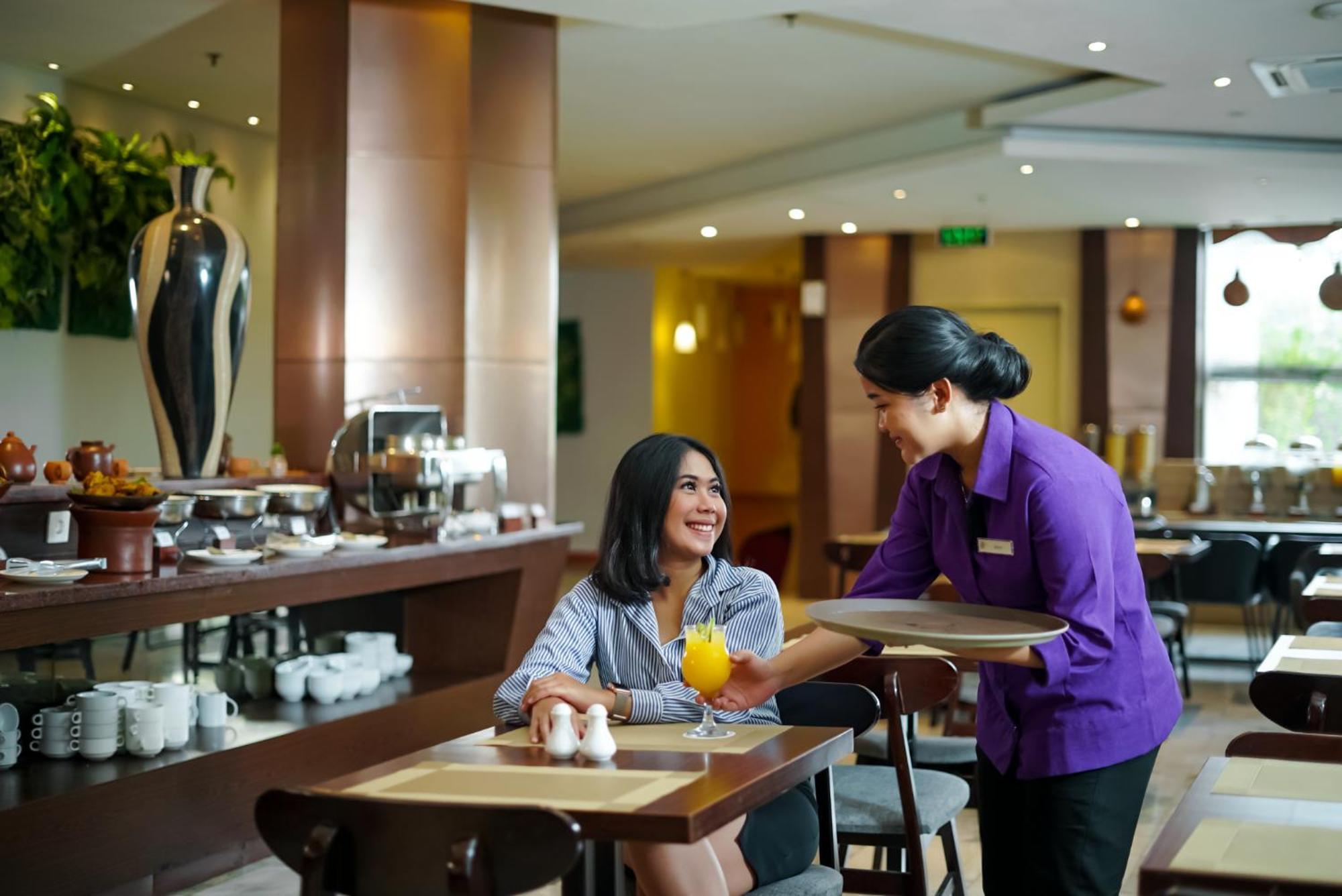 Grand Tjokro Jakarta Exteriör bild